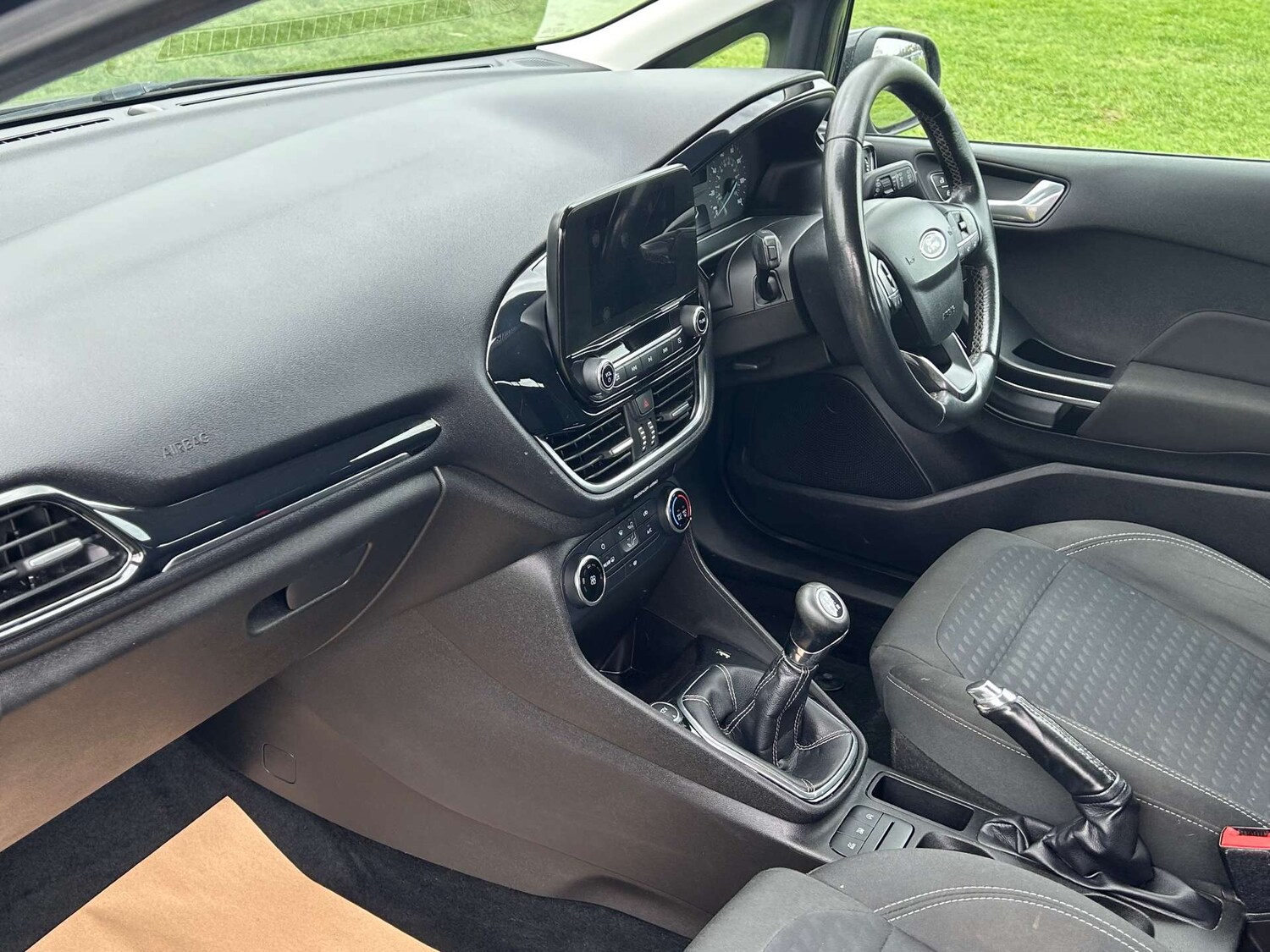 Used Ford Fiesta 2018 for sale - 77903084: Photo 25