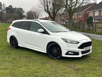 Used Ford Focus 2015 for sale - 77693777: Photo