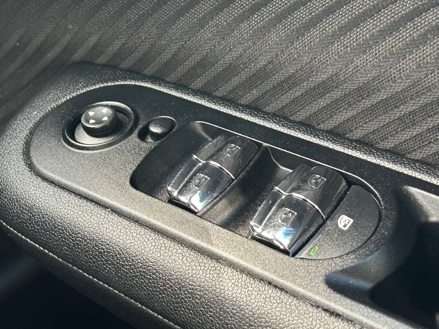 Used MINI Clubman 2016 for sale - 75827442: Photo 37