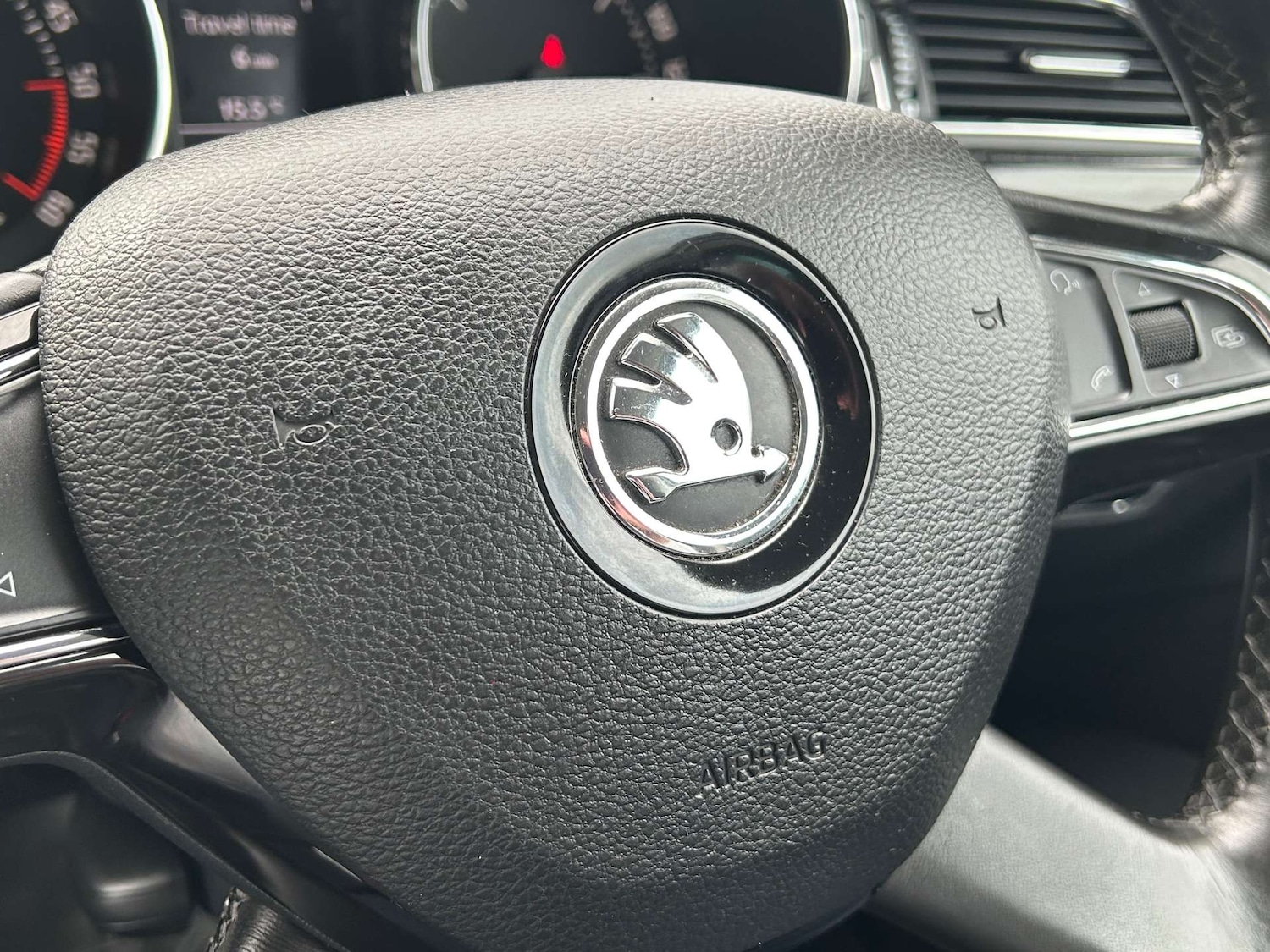 Used Skoda Superb 2014 for sale - 76363632: Photo 37