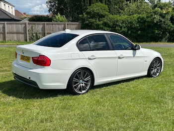 Used BMW 3 Series 2011 for sale - 79032710: Photo