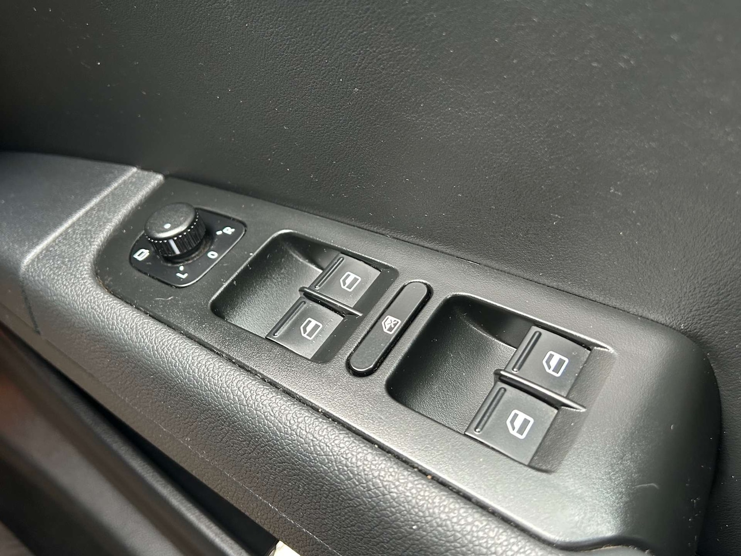 Used Skoda Superb 2014 for sale - 76600957: Photo 39