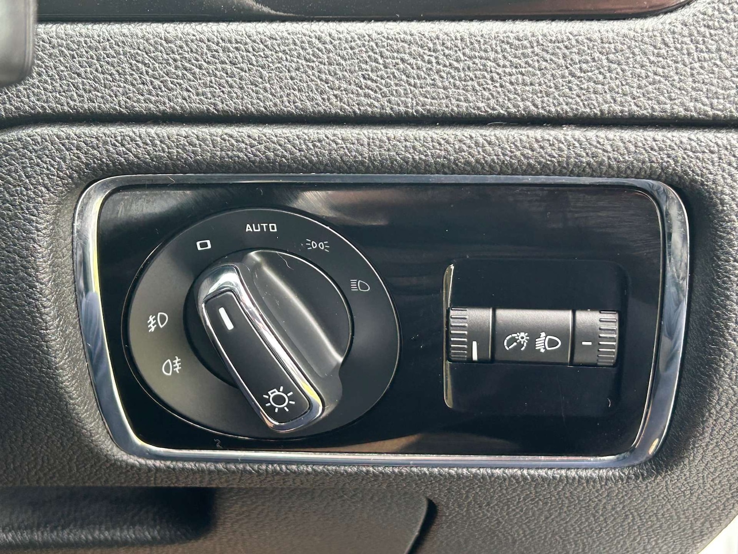 Used Skoda Superb 2014 for sale - 76600957: Photo 41