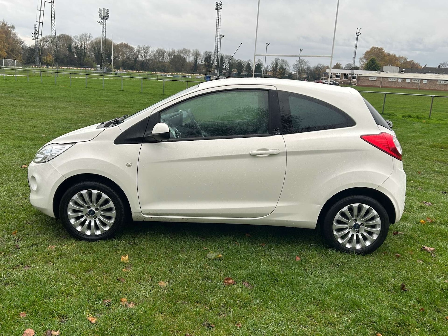Used Ford Ka 2015 for sale - 76591205: Photo 8
