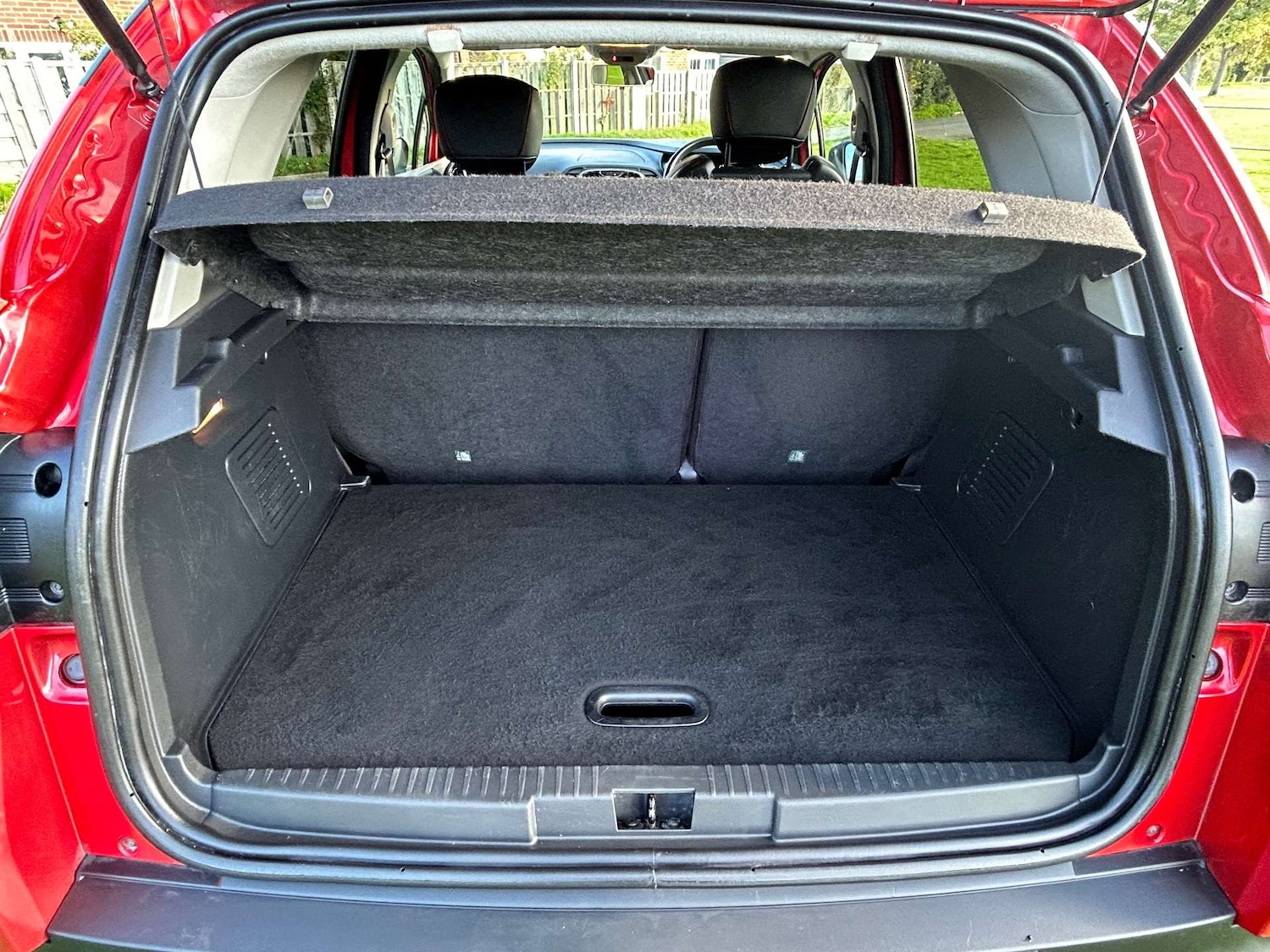 Used Renault Captur 2015 for sale - 76194650: Photo 16