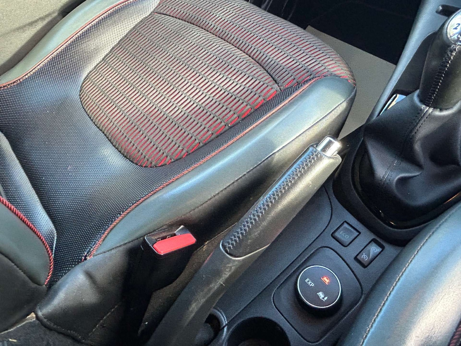 Used Renault Captur 2015 for sale - 76194650: Photo 31