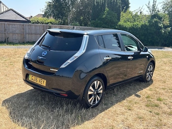 Used Nissan Leaf 2016 for sale - 79229154: Photo