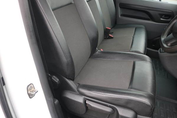 Used Vauxhall Vivaro 2020 for sale - 76255319: Photo 10