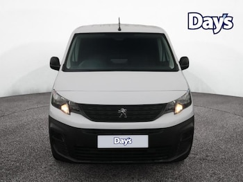 Used Peugeot Partner 2023 for sale - 76467608: Photo