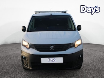 Used Peugeot Partner 2022 for sale - 76541403: Photo