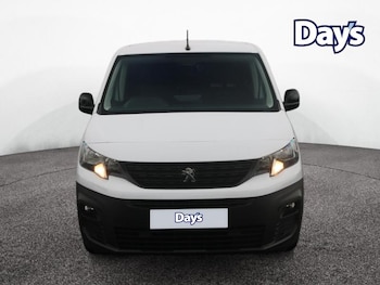 Used Peugeot Partner 2022 for sale - 76467677: Photo
