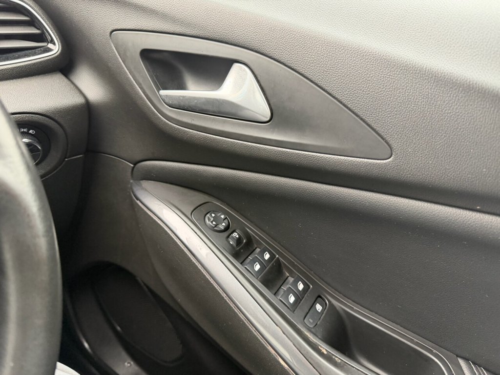 Used Vauxhall Grandland X 2018 for sale - 78003112: Photo 16