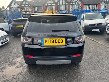 Used Land Rover Discovery Sport 2018 for sale - 77582154: Photo