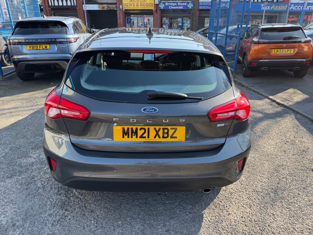 Used Ford Focus 2021 for sale - 77748105: Photo 4