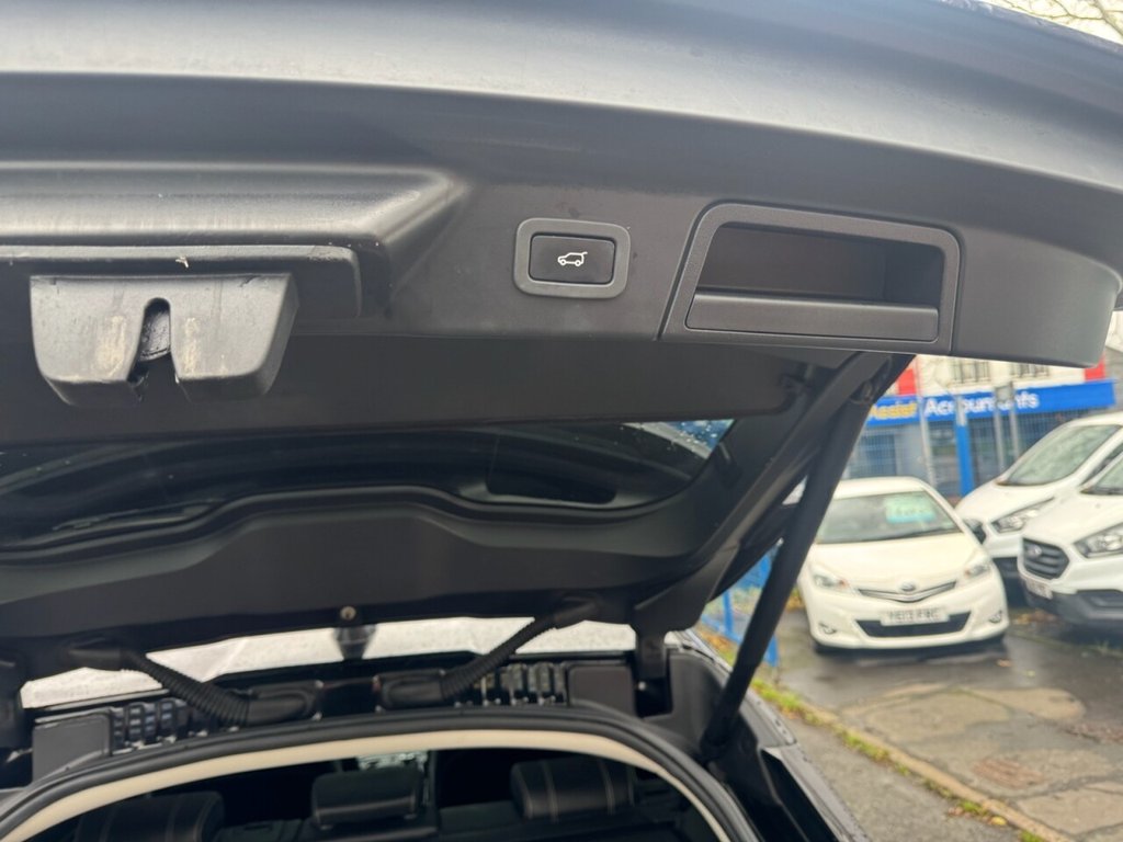 Used Land Rover Range Rover Velar 2017 for sale - 77582152: Photo 10