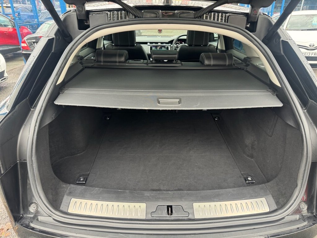 Used Land Rover Range Rover Velar 2017 for sale - 77582152: Photo 9