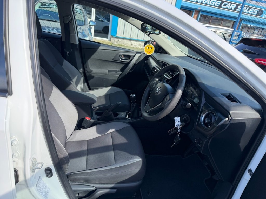 Used Toyota Auris 2017 for sale - 78017663: Photo 9