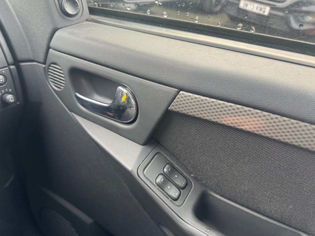 Used Vauxhall Meriva 2010 for sale - 77582196: Photo 13