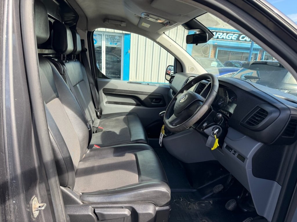 Used Vauxhall Vivaro 2020 for sale - 77920501: Photo 9