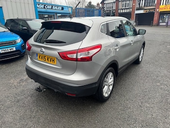 Used Nissan Qashqai 2015 for sale - 77792431: Photo
