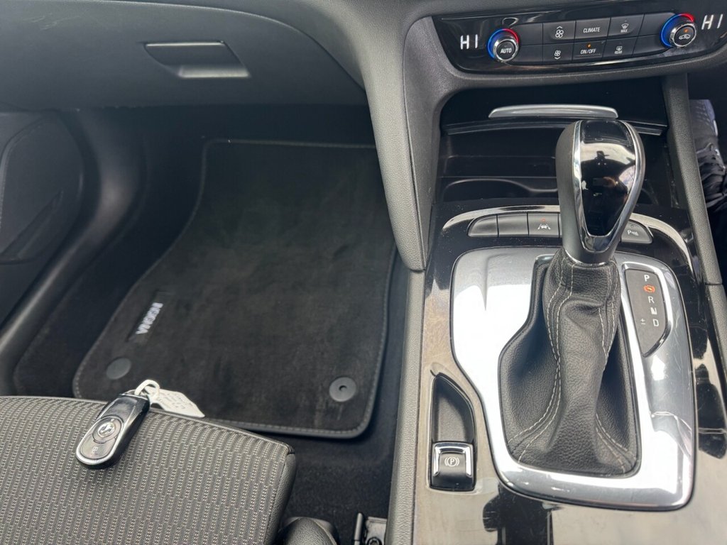 Used Vauxhall Insignia 2019 for sale - 77582175: Photo 17