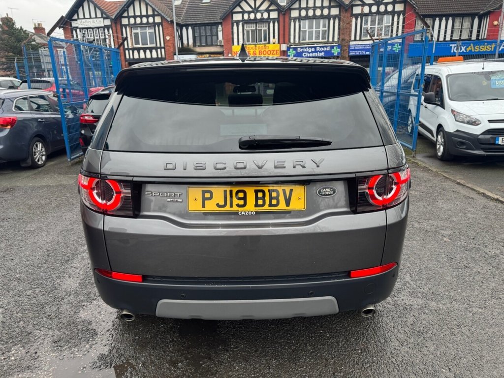 Used Land Rover Discovery Sport 2019 for sale - 77582174: Photo 4