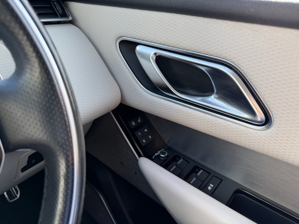 Used Land Rover Range Rover Velar 2018 for sale - 78110389: Photo 21