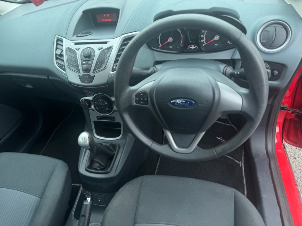 Used Ford Fiesta 2010 for sale - 77720353: Photo 11