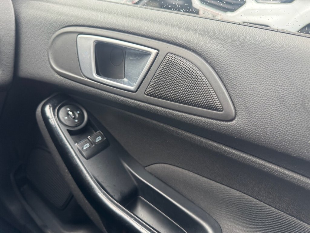 Used Ford Fiesta 2013 for sale - 77582180: Photo 17