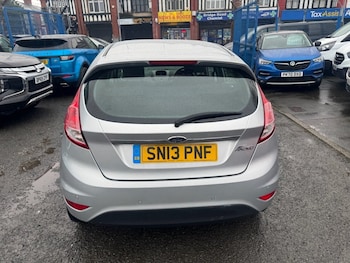 Used Ford Fiesta 2013 for sale - 77582180: Photo