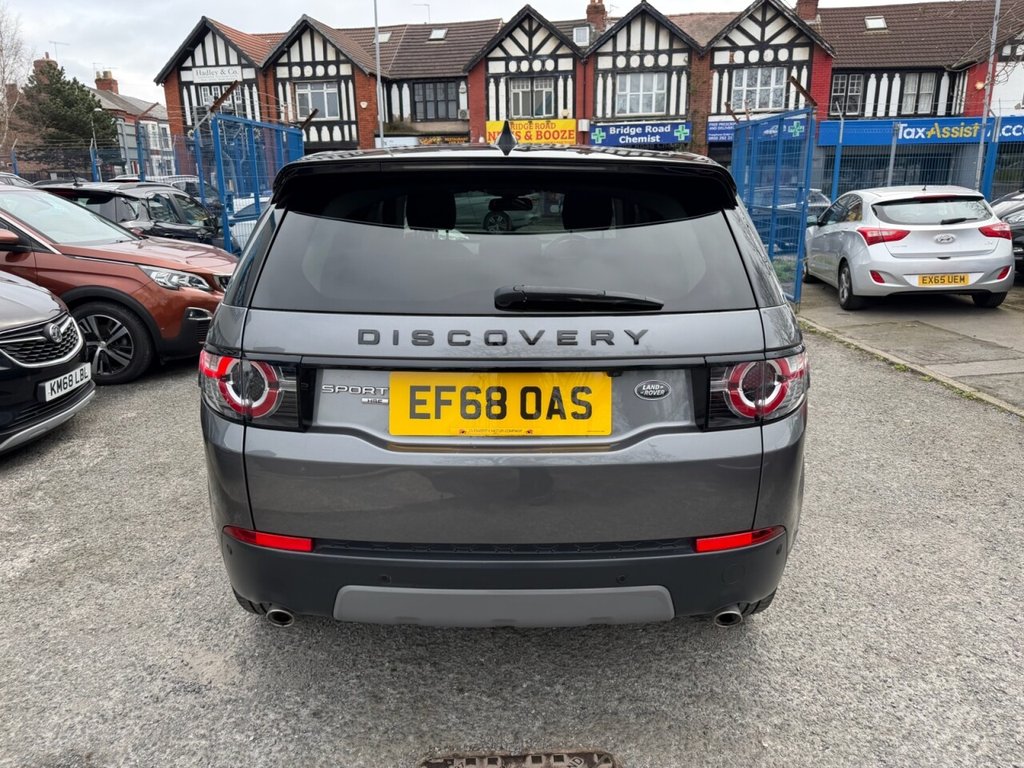 Used Land Rover Discovery Sport 2018 for sale - 78082677: Photo 4