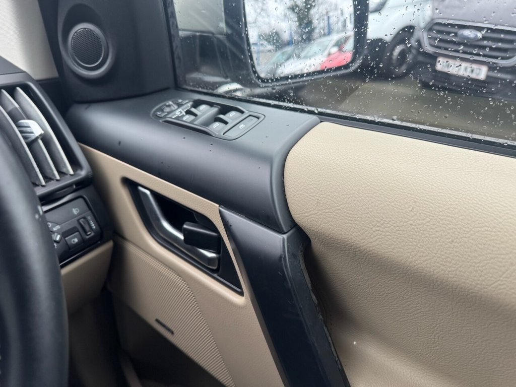Used Land Rover Freelander 2011 for sale - 77582189: Photo 16