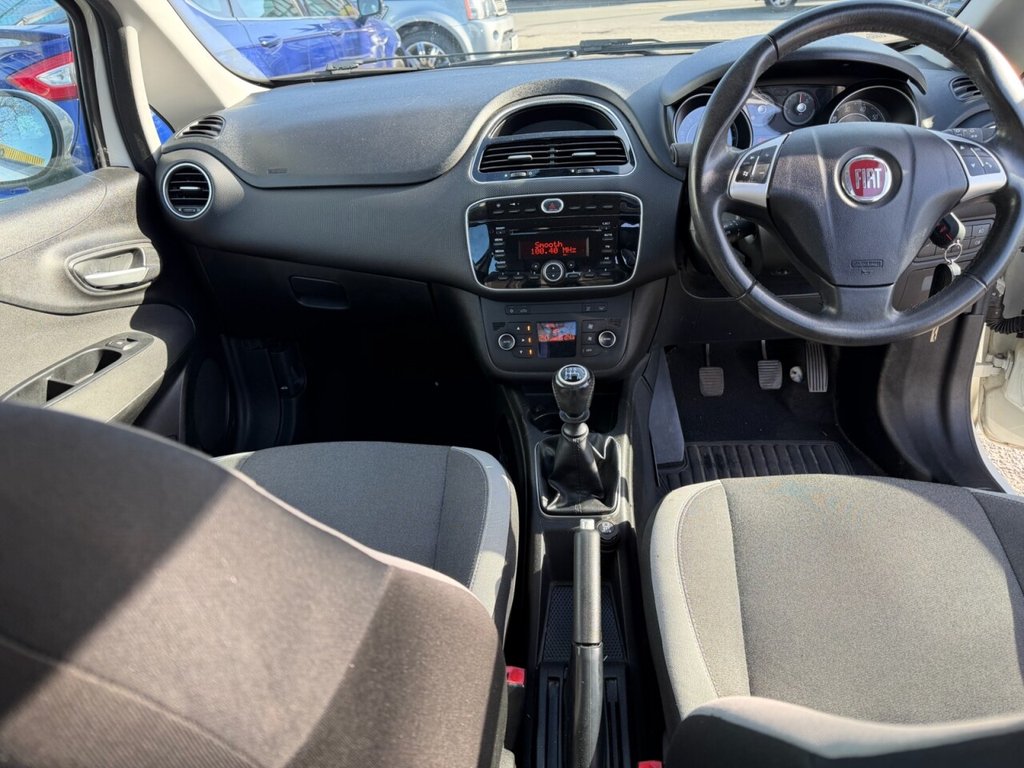 Used Fiat Punto 2012 for sale - 77835960: Photo 11