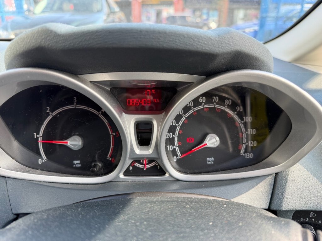 Used Ford Fiesta 2010 for sale - 78167283: Photo 12