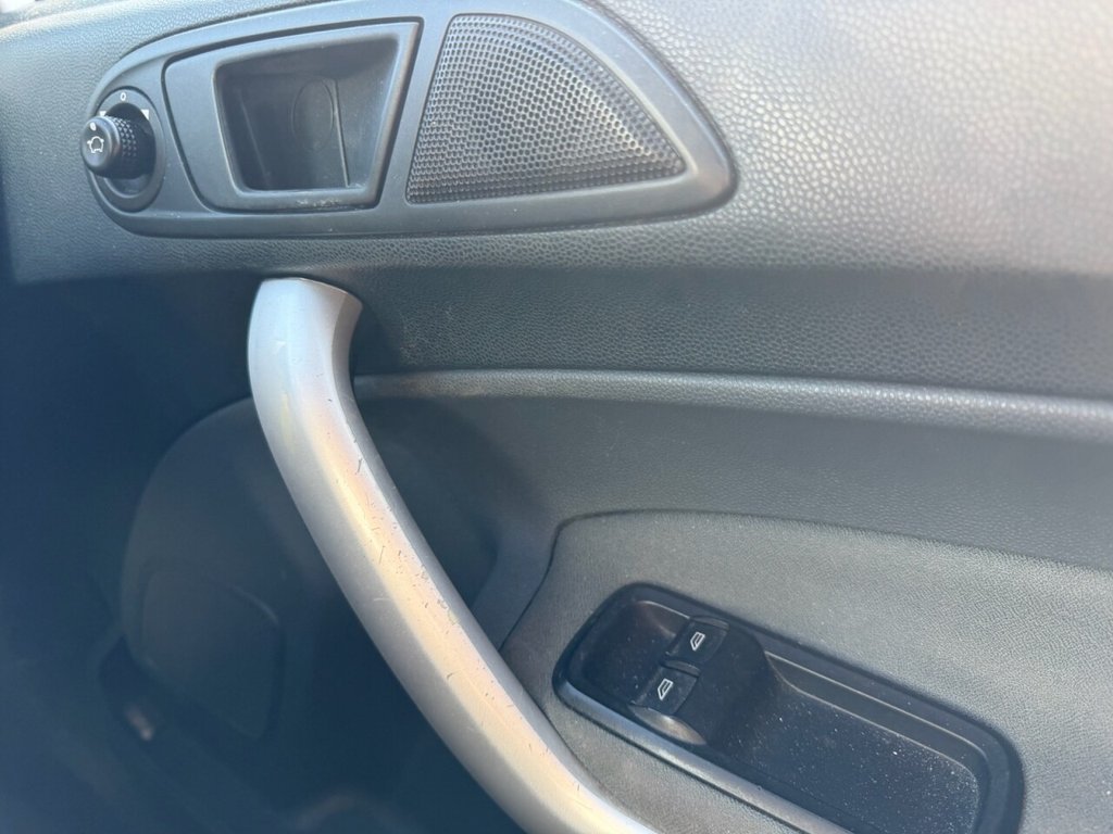 Used Ford Fiesta 2010 for sale - 78167283: Photo 15