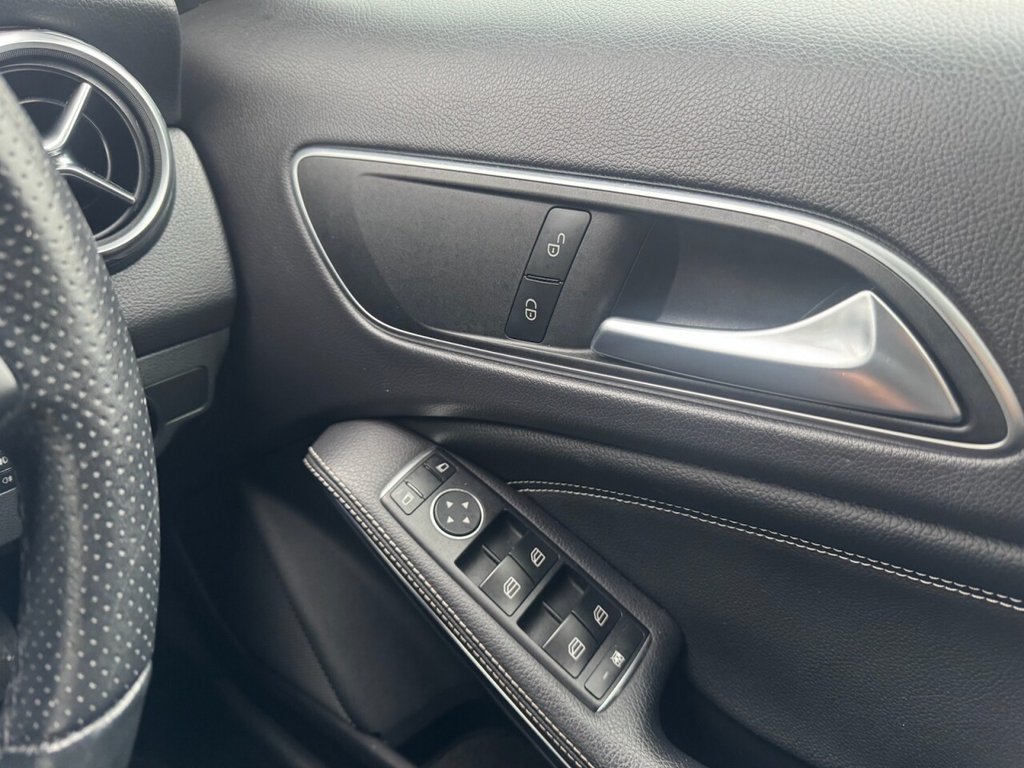 Used Mercedes-Benz GLA 2019 for sale - 77680384: Photo 17