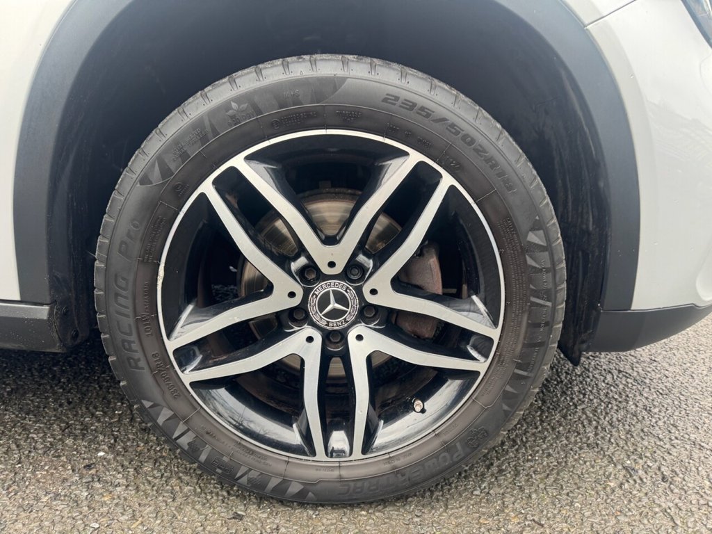 Used Mercedes-Benz GLA 2019 for sale - 77680384: Photo 8