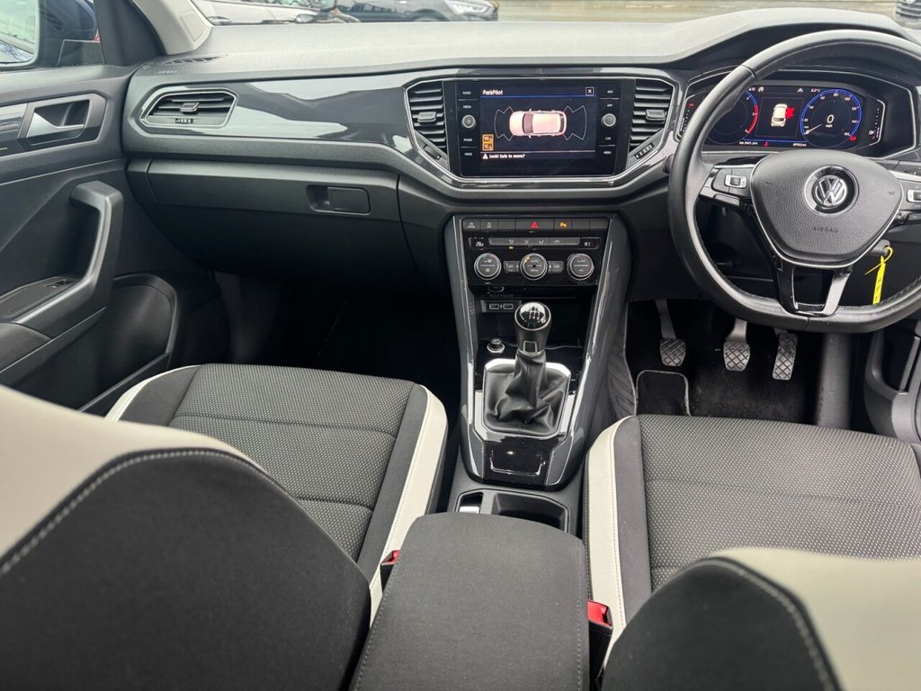 Used Volkswagen T-Roc 2018 for sale - 77582172: Photo 11