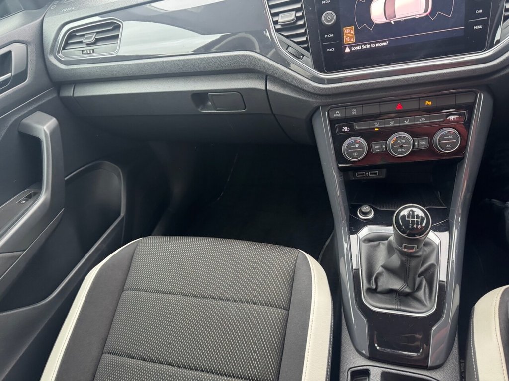 Used Volkswagen T-Roc 2018 for sale - 77582172: Photo 15