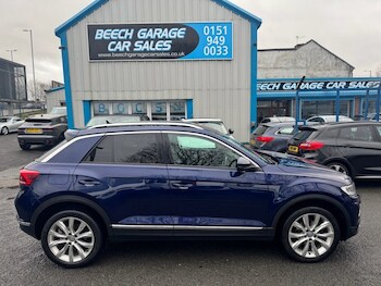 Used Volkswagen T-Roc 2018 for sale - 77582172: Photo