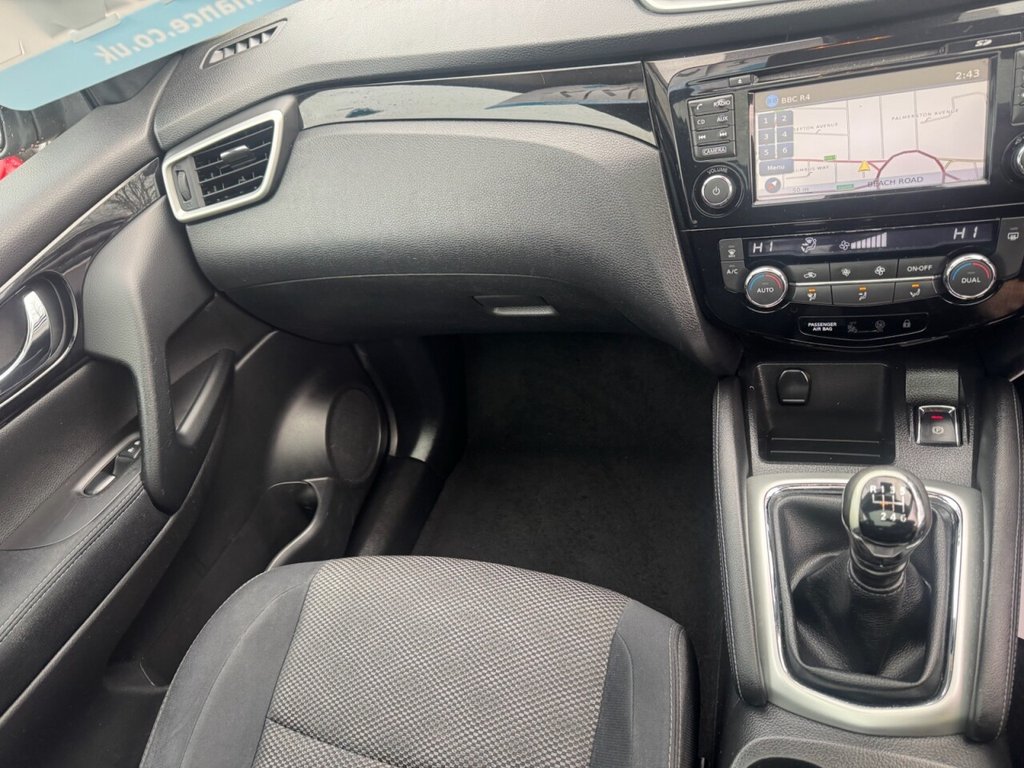 Used Nissan Qashqai 2015 for sale - 77582187: Photo 16
