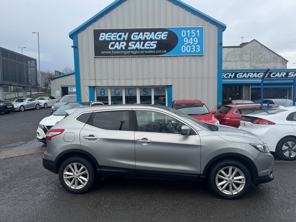 Used Nissan Qashqai 2015 for sale - 77582187: Photo 2