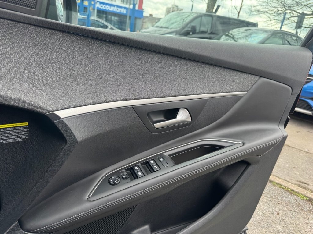 Used Peugeot 3008 2018 for sale - 78082294: Photo 18