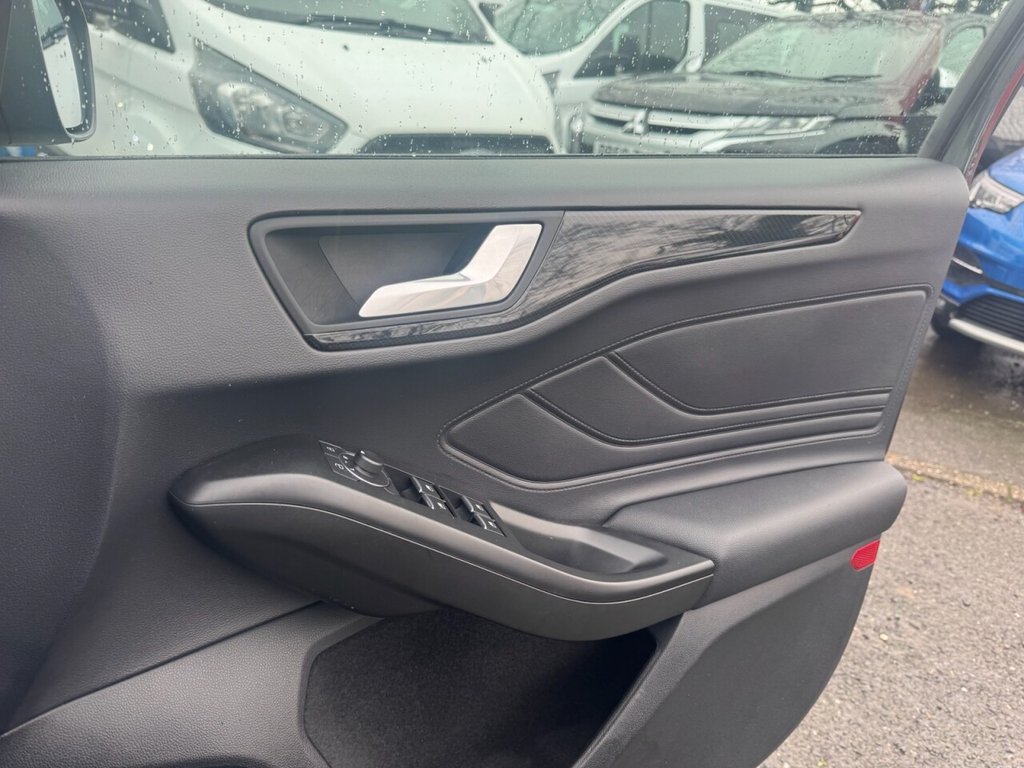 Used Ford Focus 2022 for sale - 77582186: Photo 16
