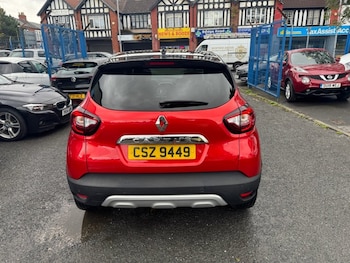 Used Renault Captur 2019 for sale - 77582146: Photo
