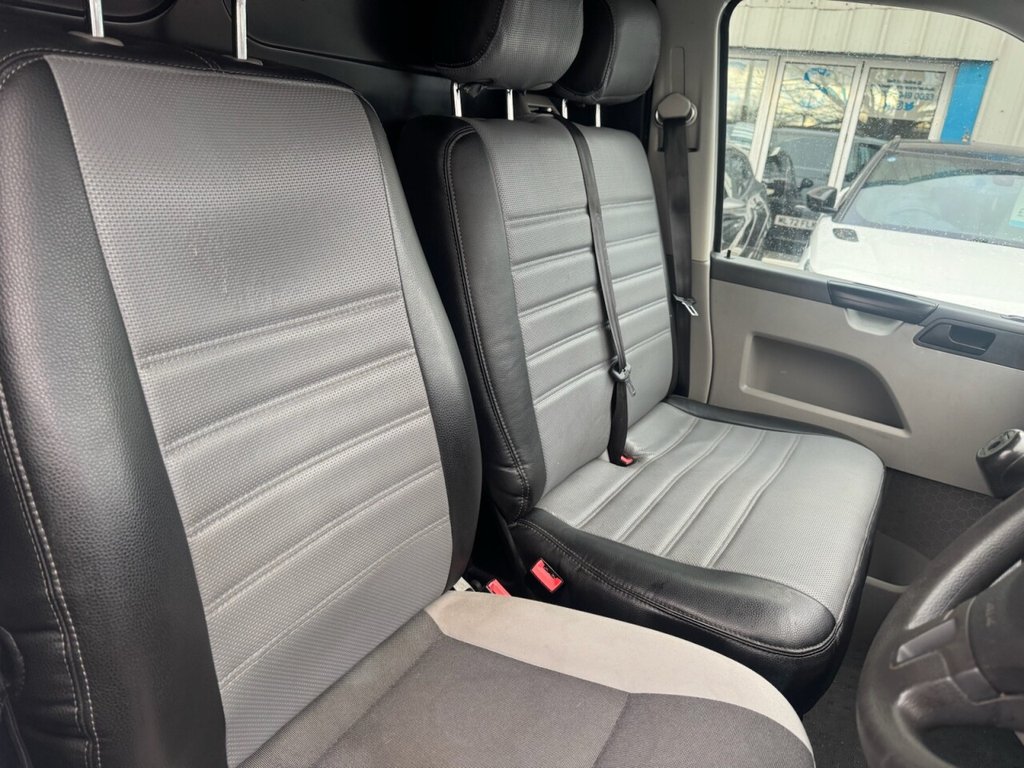 Used Volkswagen Transporter 2015 for sale - 77582155: Photo 10