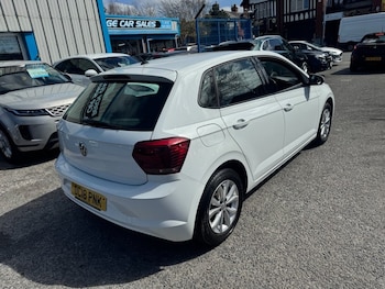 Used Volkswagen Polo 2018 for sale - 78271702: Photo