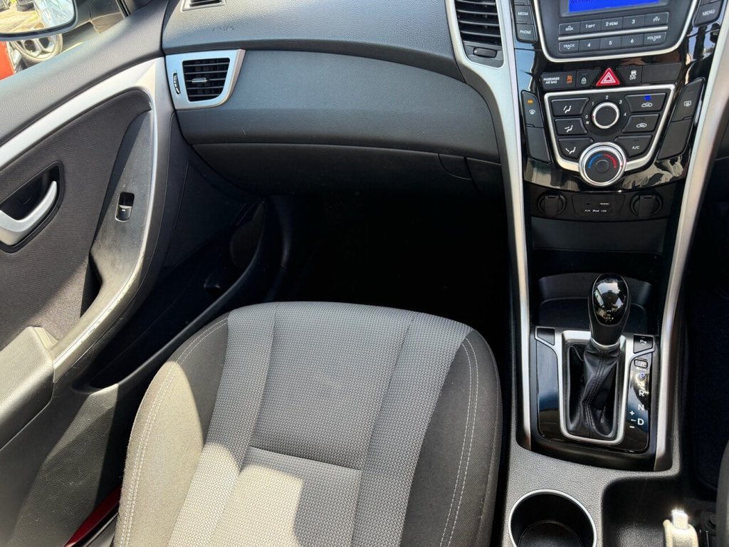 Used Hyundai i30 2015 for sale - 78069101: Photo 15