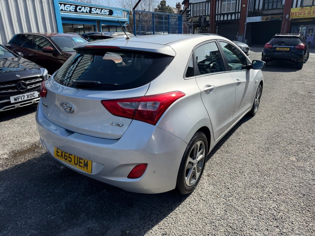 Used Hyundai i30 2015 for sale - 78069101: Photo 3