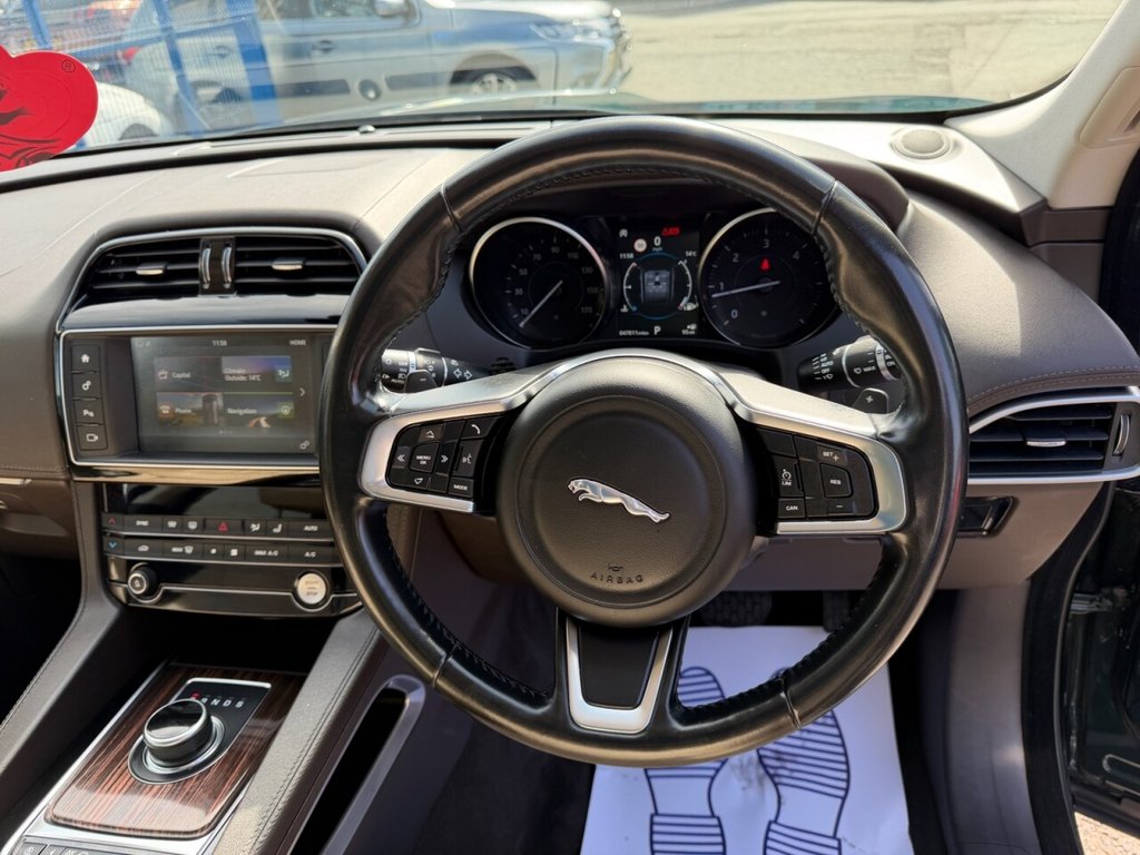 Used Jaguar F-Pace 2018 for sale - 78167315: Photo 14